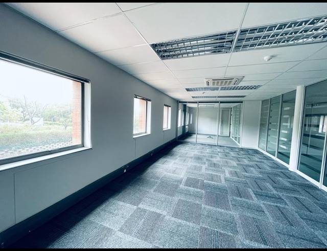 3,150M² OFFICE TO LET IN VORNA VALLEY